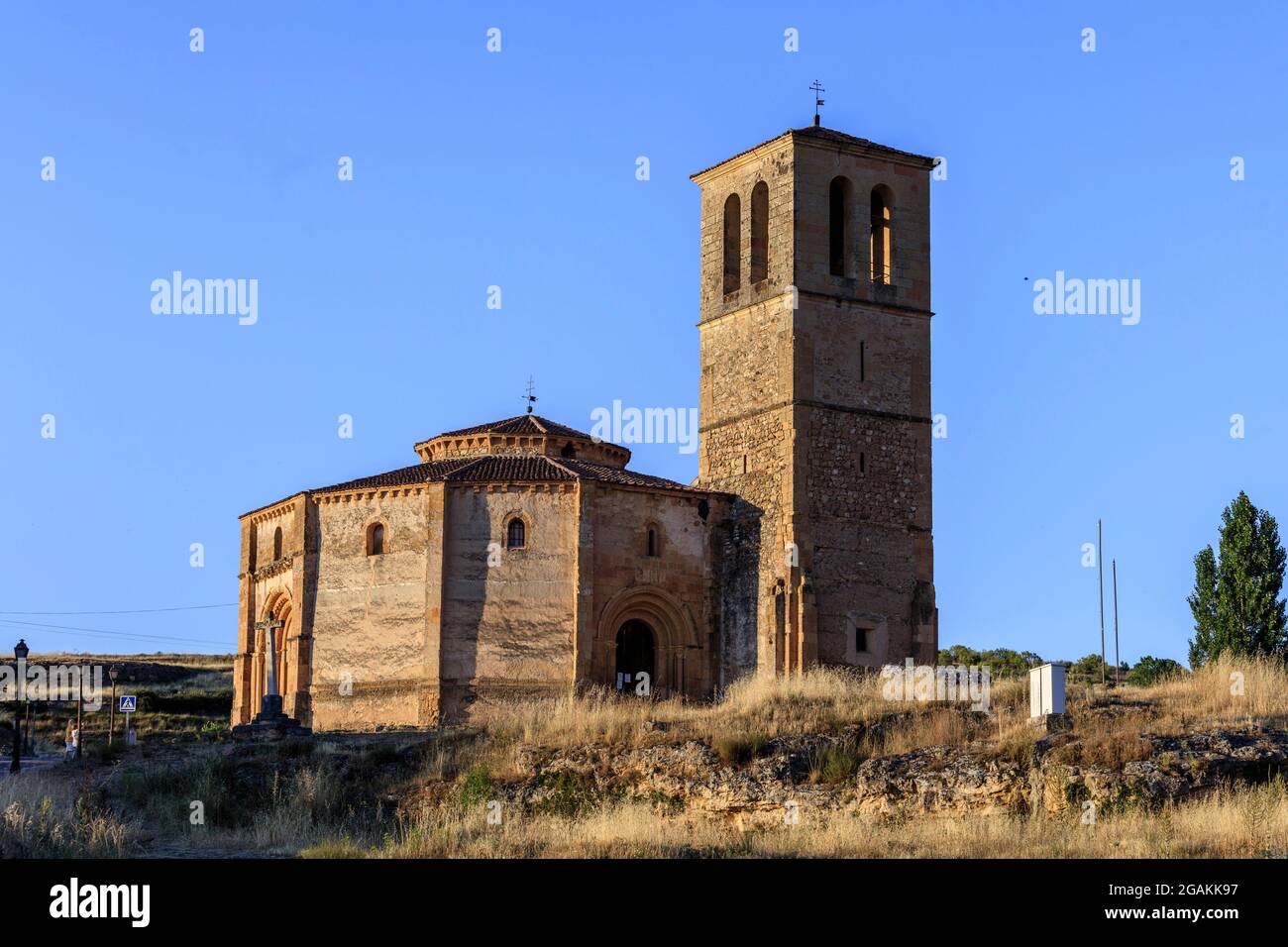 Die Vera Cruz Kirche ist ein katholisches Heiligtum, das vom Templerorden in Form eines Achtecks erbaut wurde. Segovia. Spanien. Stockfoto
