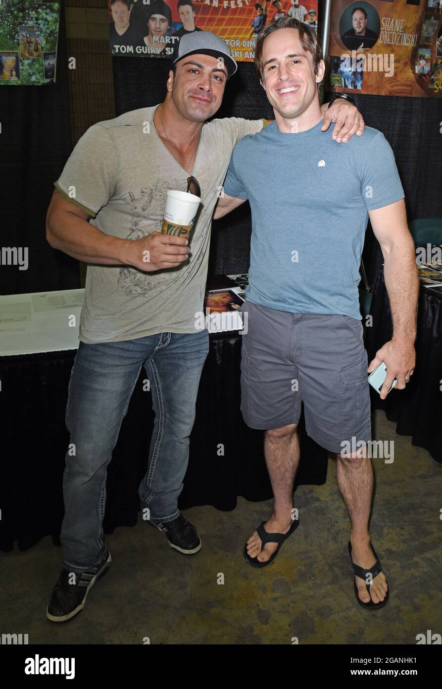 Gatlinburg, TN, USA. Juli 2021. Marty York, Wil Horneff, Teilnahme am Smoky Mountain Fan Fest 2021, Gatlinburg Convention Center, Gatlinburg, TN, 31. Juli 2021. Quelle: Derek Storm/Everett Collection/Alamy Live News Stockfoto