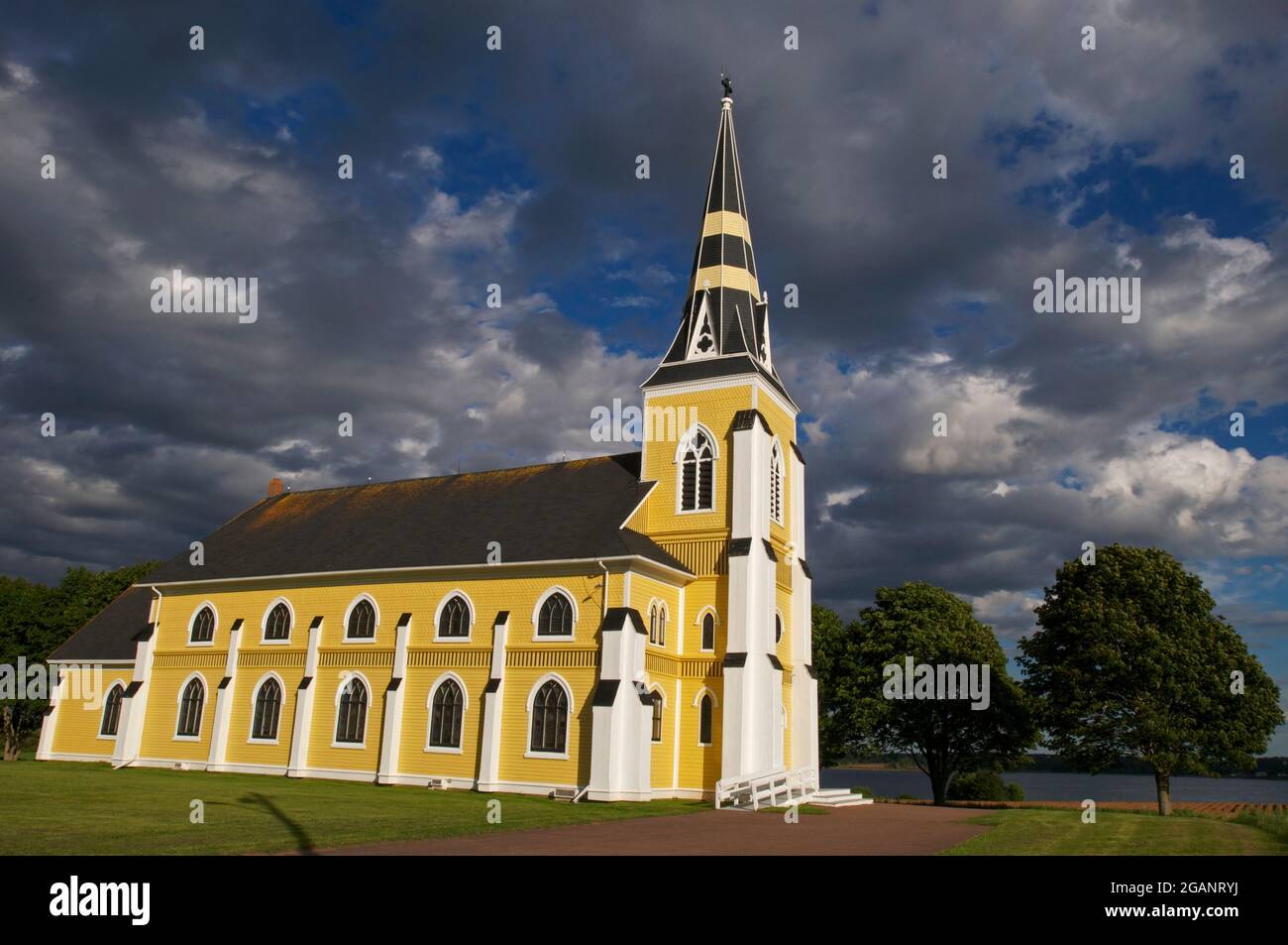 Die Wahrzeichen der römisch-katholischen St. Patrick's Church in der Nähe des Grand River und der Bayside, Prince Edward Island, wurde 1839 fertiggestellt und 1890 erweitert. Stockfoto