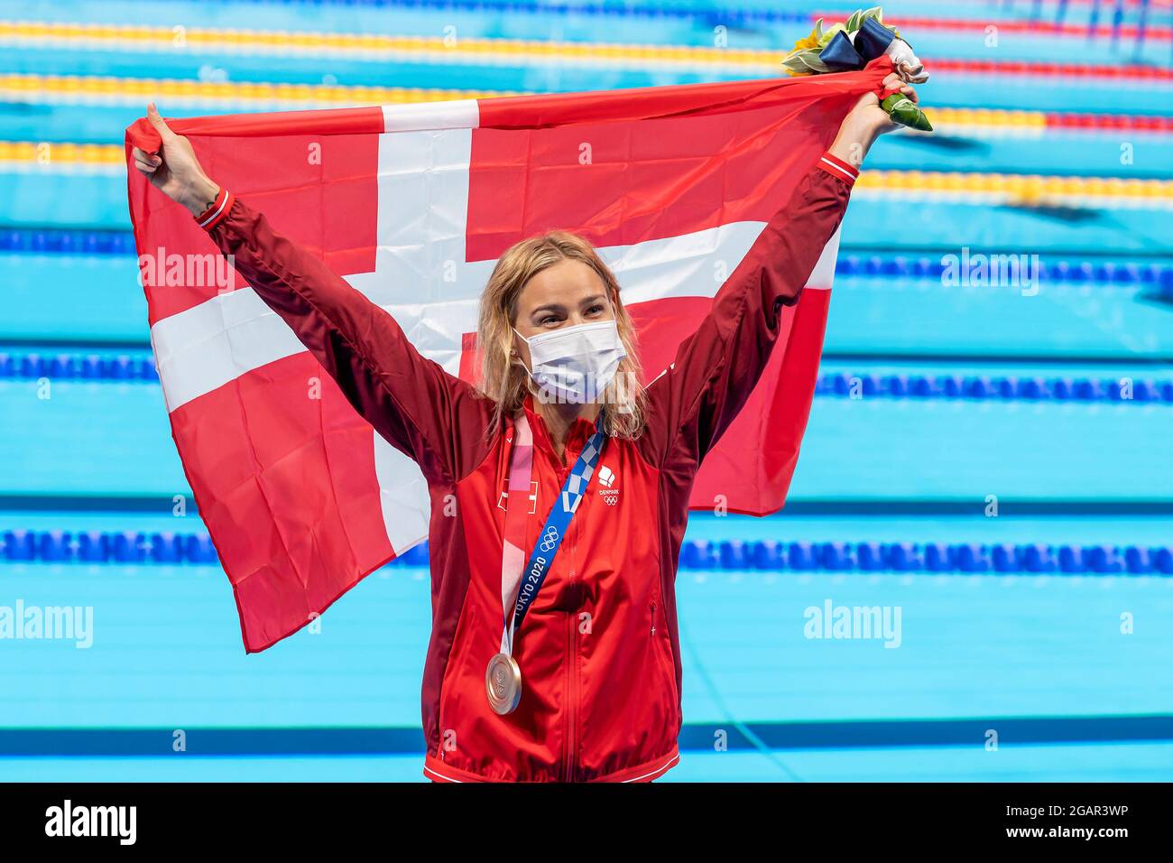 Tokio, Japan. August 2021. TOKIO, JAPAN - 1. AUGUST: Pernille Blume aus Dänemark feiert nach dem Gewinn der Bronzemedaille im Frauen-Finale mit 50 m Freistil während der Olympischen Spiele in Tokio 2020 am 30. Juli 2021 im Tokyo Aquatics Center in Tokio, Japan (Foto: Giorgio Scala/Insidefoto/Deepbluemedia) Credit: Insidefoto srl/Alamy Live News Stockfoto