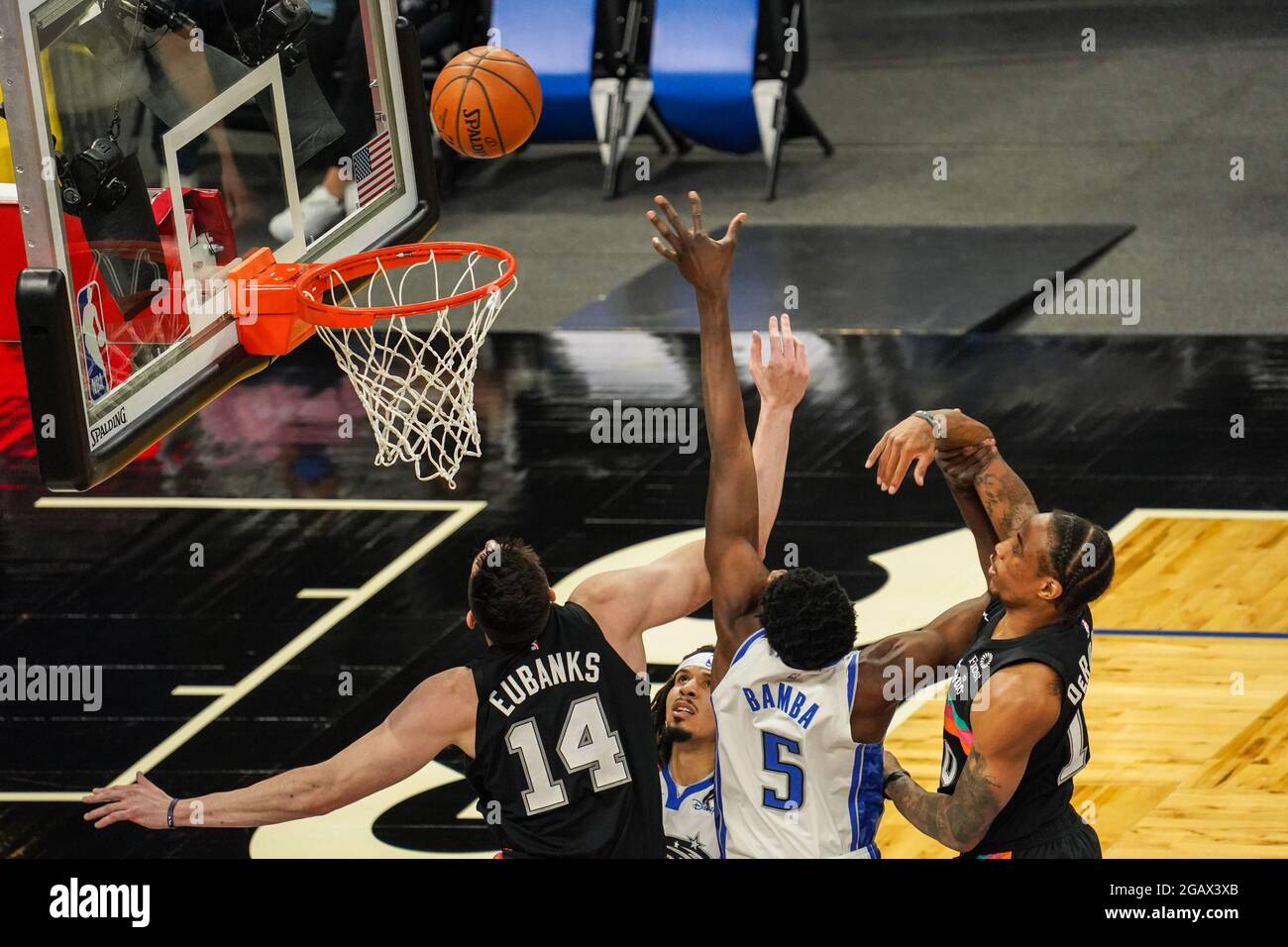 Orlando, Florida, USA, 12. April 2021, San Antonio Spurs Gesicht der Orlando Magie im Amway Center (Foto: Marty Jean-Louis) Stockfoto