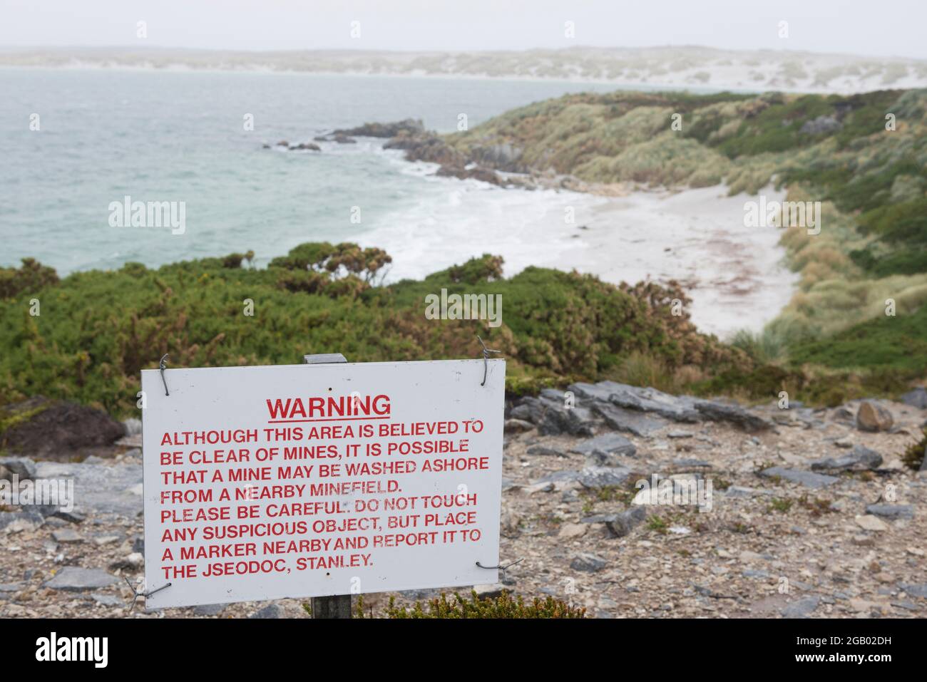 Schild in der Nähe von Port Stanley Falkland Islands Warnung vor möglichen nicht explodierten Minen nach dem Krieg im Jahr 1982 Stockfoto