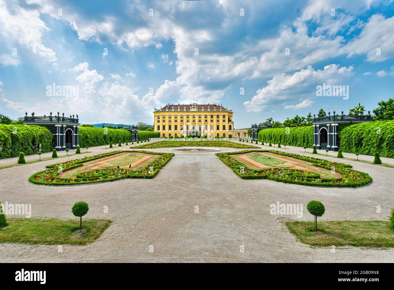 Schloss Schönbrunn und Garten in Wien Stockfoto