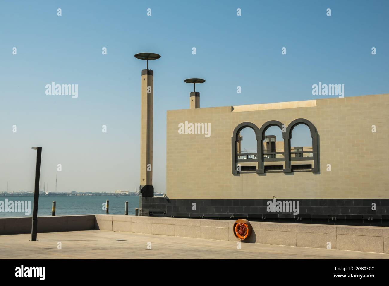 Doha, Katar - 13. Oktober 2019: Ansicht des Museums für Islamische Kunst, einer der weltweit vollständigsten Sammlungen islamischer Artefakte, in Doha, Katar. Stockfoto