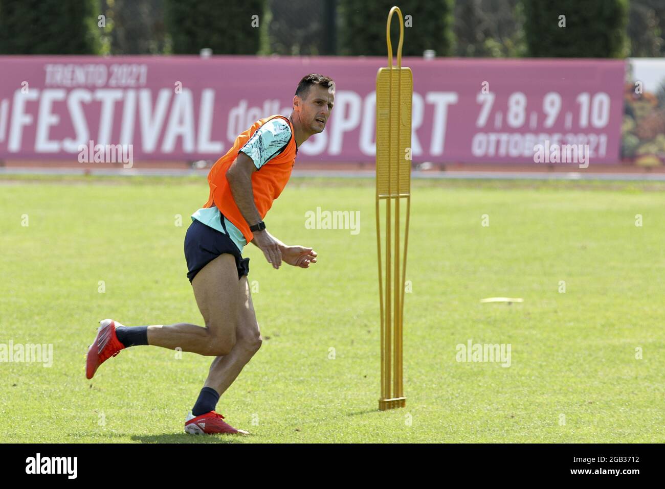 Mezzano (TN), Italia, 21 Luglio, Centro Sportivo Intercomunale, ritiro precampionato stagione 2021/2022, allenamento Hellas Verona, nella foto: l'attaccante Nikola Calinic Stockfoto