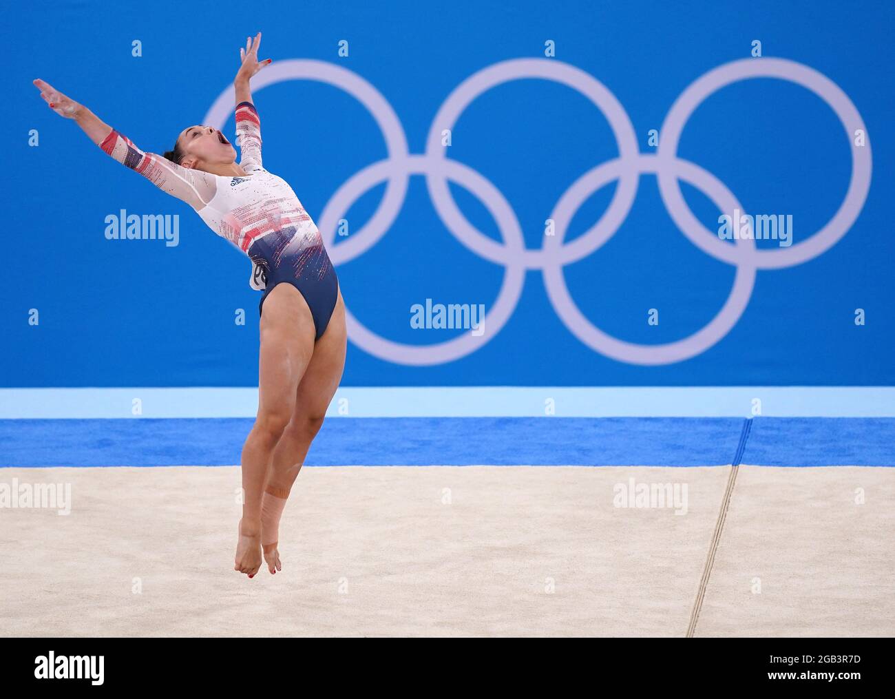 Die britische Jennifer Gadirova beim Finale der Women's Floor-Übung im Ariake Gymnastic Center am zehnten Tag der Olympischen Spiele 2020 in Tokio in Japan. Bilddatum: Montag, 2. August 2021. Stockfoto