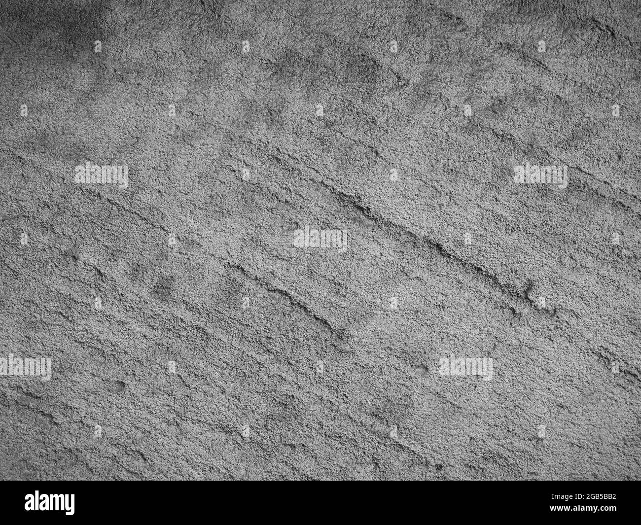 Feste Beton weiße Wand mit Grunge Gips Linien Textur Hintergrund Vorlage Stockfoto