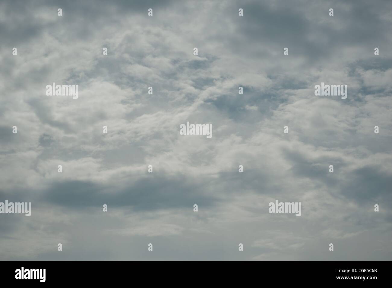 Sommerwolken Stockfoto