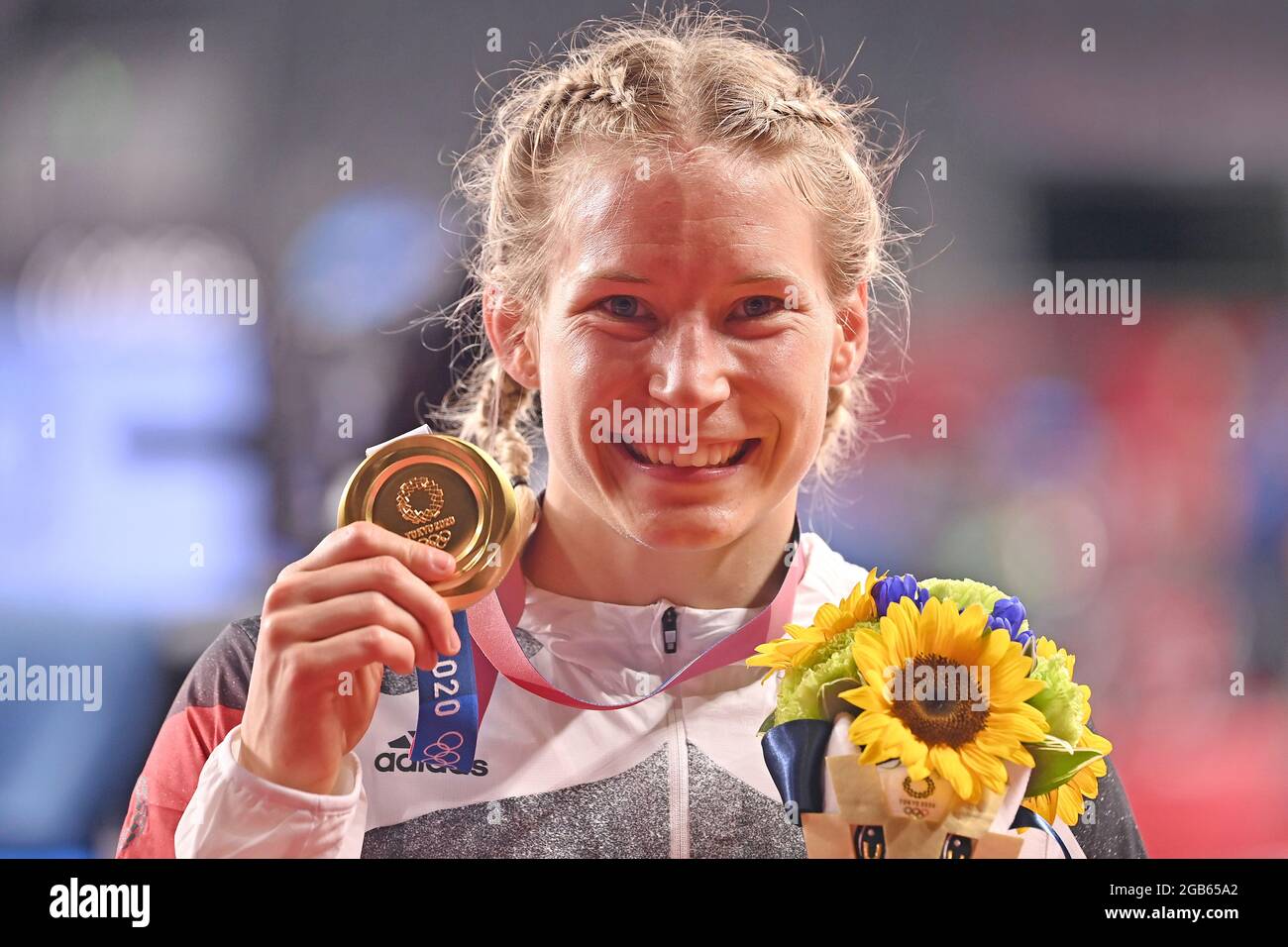 Aline Rotter Focken (GER) mit Medaille, Goldmedaille, Sieger, Sieger ...
