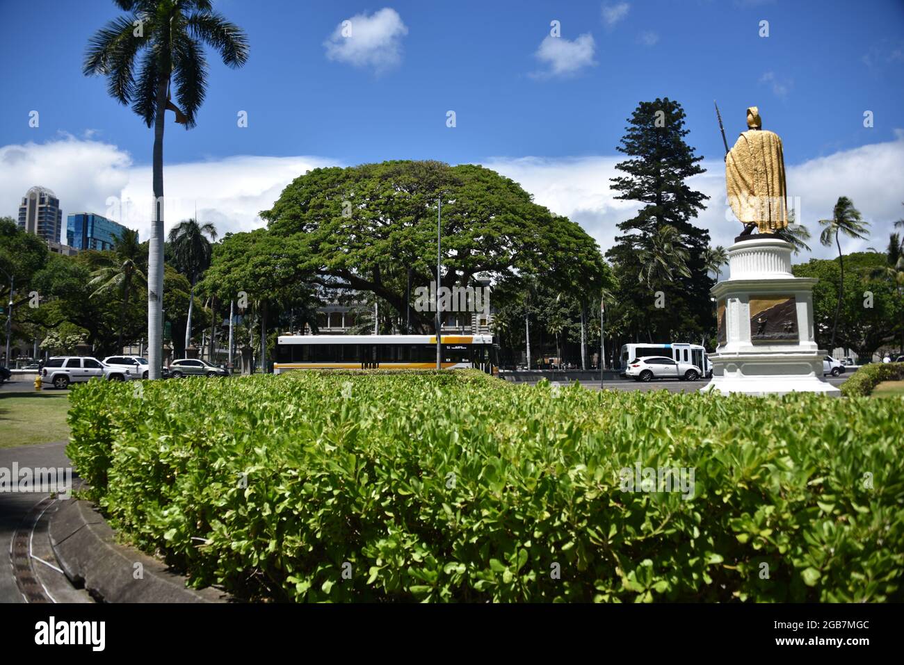 Oahu, Hi. USA 6/3/2021. König Kamehameha I (Juli 1782-Mai 1819) Vereinigte Hawaiianische Inseln um 1810. Bildhauer: Gould. 18 Fuß Bronze. Staatsdenkmal Stockfoto