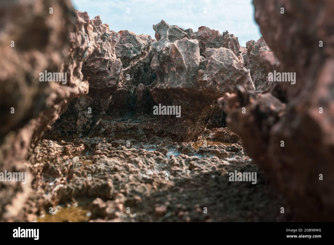 Felsformationen in Punta Prima auf der Insel Formentera, Spanien. Stockfoto