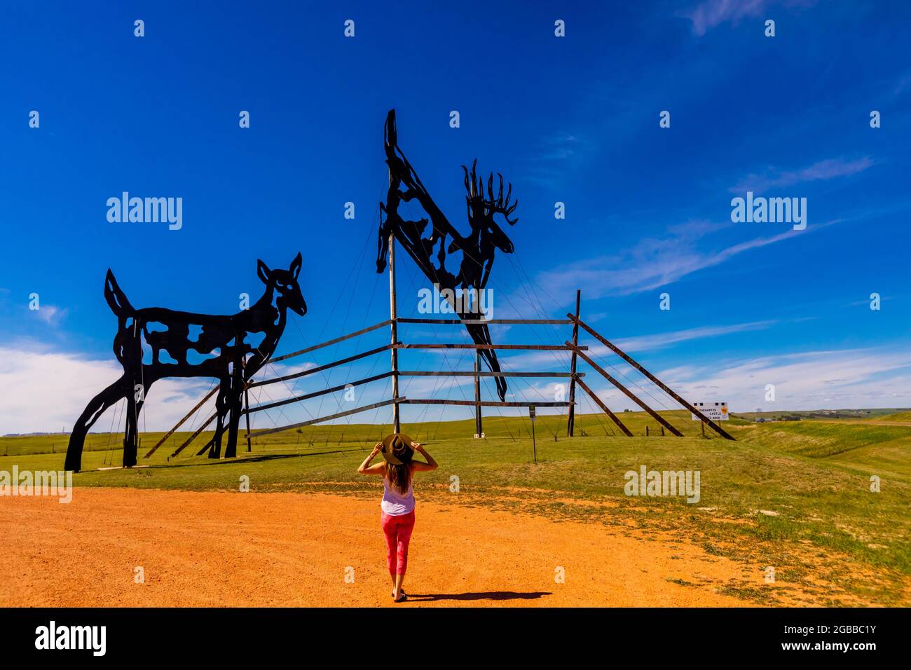 Woman in the Enchanted Highway, eine Sammlung großer Schrott-Skulpturen, die in Abständen entlang eines zweispurigen Highways in North Dakota, USA, errichtet wurden Stockfoto