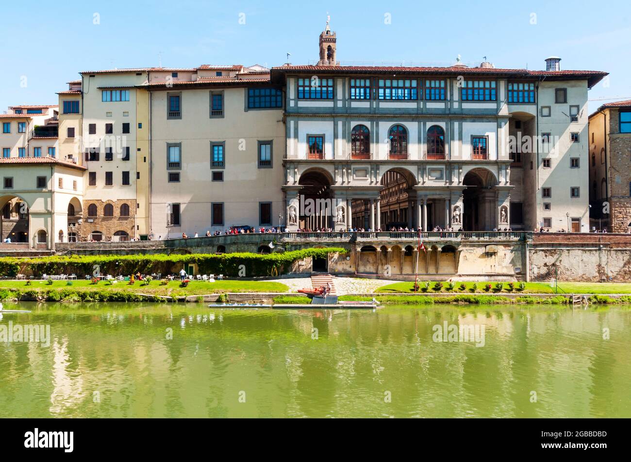 Uffizien-Palast und Arno-Fluss, Florenz, UNESCO-Weltkulturerbe, Toskana, Italien, Europa Stockfoto