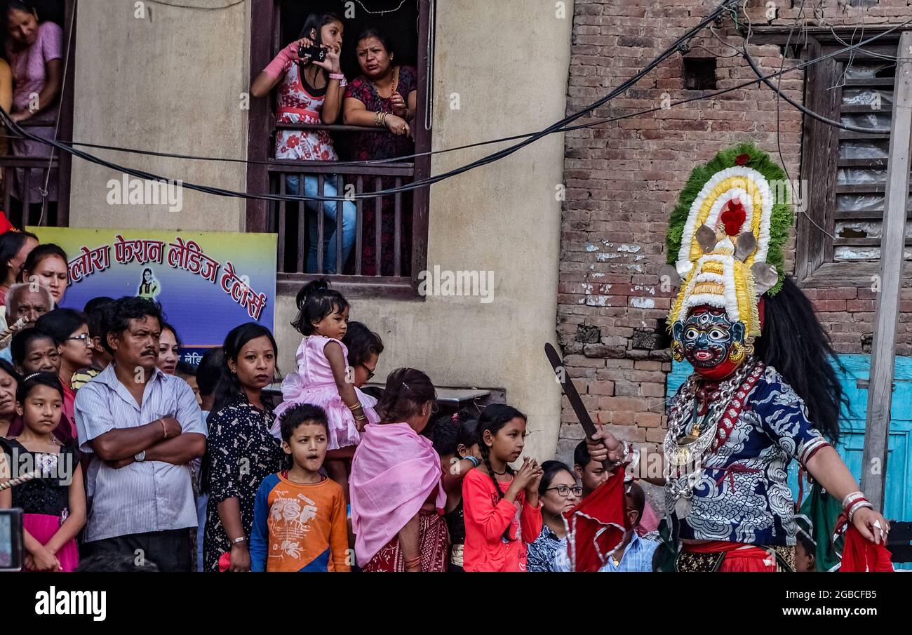 Dee Pyakhan Maskentanz während des Indra Jatra Festivals, auch bekannt als Yenya Festival, Religous Street Festival in Kathmandu, Nepal Stockfoto
