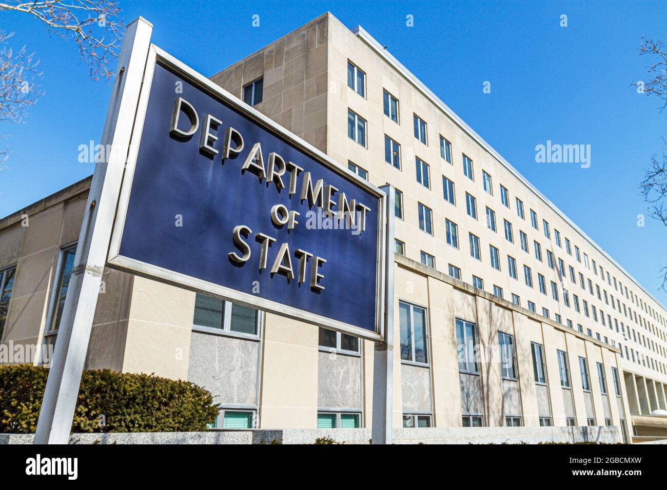 Washington DC, District of Columbia, Bundesregierung, Bürogebäude Außenministerium, Schild mit Vordereingang vor der Außenfassade Stockfoto