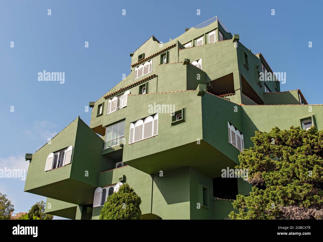 Green Edificio Xanadu Building - postmoderner Apartmentkomplex, entworfen von Ricardo Bofill, Manzanera, Calp (Calpe), Spanien Stockfoto