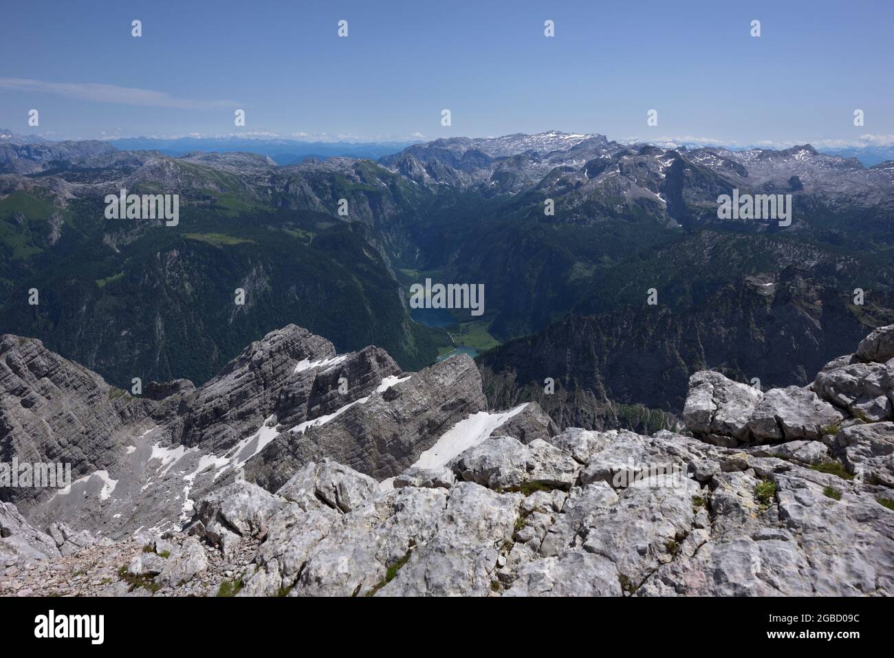 Bergpanorama und Königssee und Obersee von Watzmann Hocheck, Ramsau, Berchtesgaden, Bayern, Deutschland Stockfoto