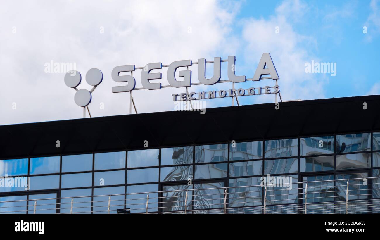 Außenansicht des Hauptsitzes von Segula Technologies, einem französischen Ingenieurkonzern, der in mehr als 30 Ländern präsent ist Stockfoto