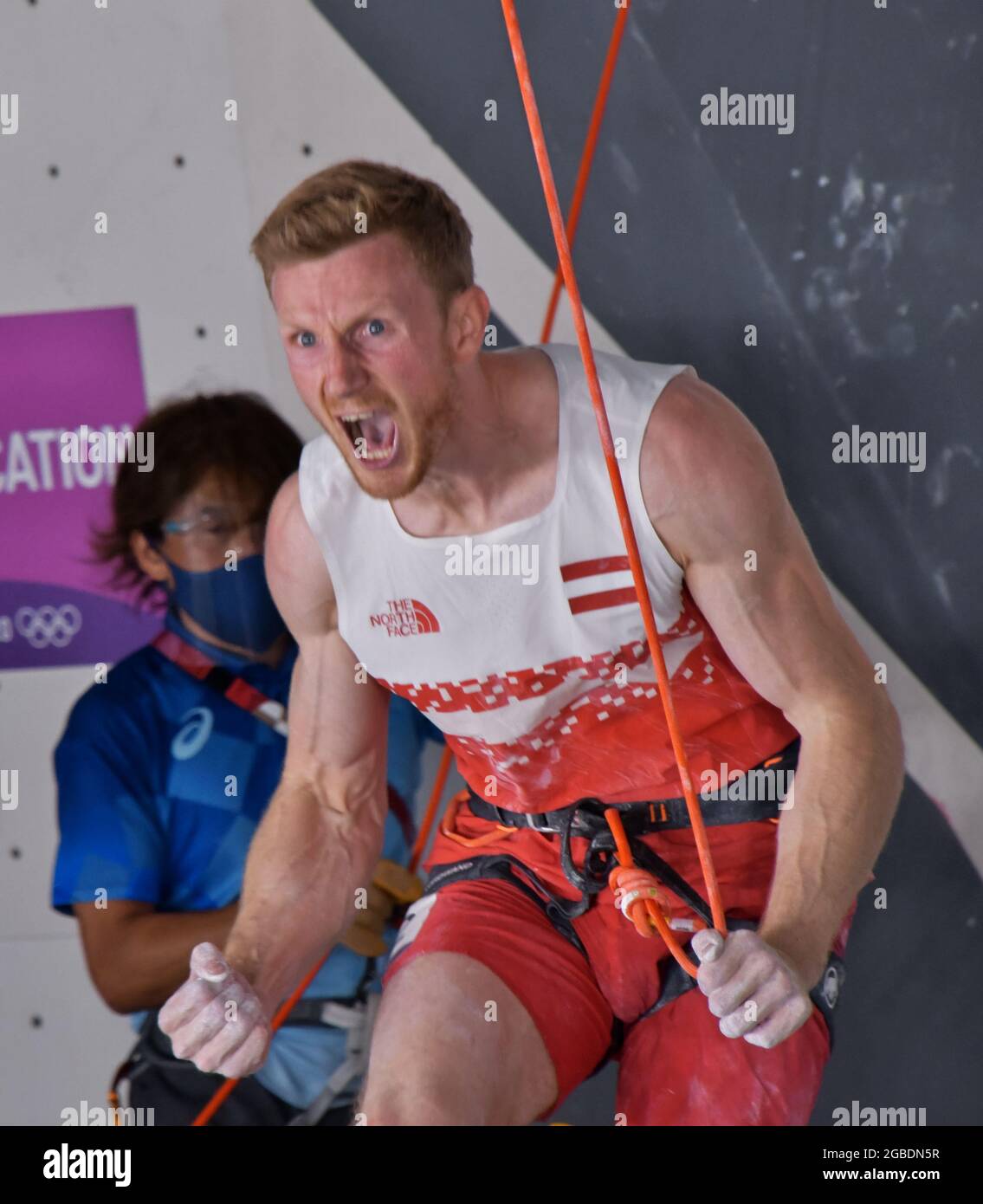 Tokio, Japan. August 2021. Der Österreicher Jakob Schubert schreit am 3. August 2021 im Aomi Urban Sports Park in Tokio, Japan, nach der Lead Qualification während der Olympischen Spiele in Tokio. Foto von Keizo Mori/UPI Credit: UPI/Alamy Live News Stockfoto