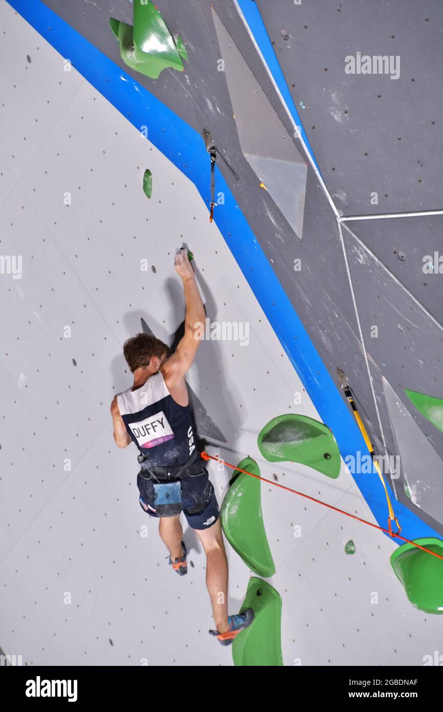 Tokio, Japan. August 2021. Der US-Amerikaner Colin Duffy tritt am 3. August 2021 im Aomi Urban Sports Park in Tokio, Japan, bei den Olympischen Spielen in Tokio bei den Herren im Rahmen der Lead Qualification an. Foto von Keizo Mori/UPI Credit: UPI/Alamy Live News Stockfoto