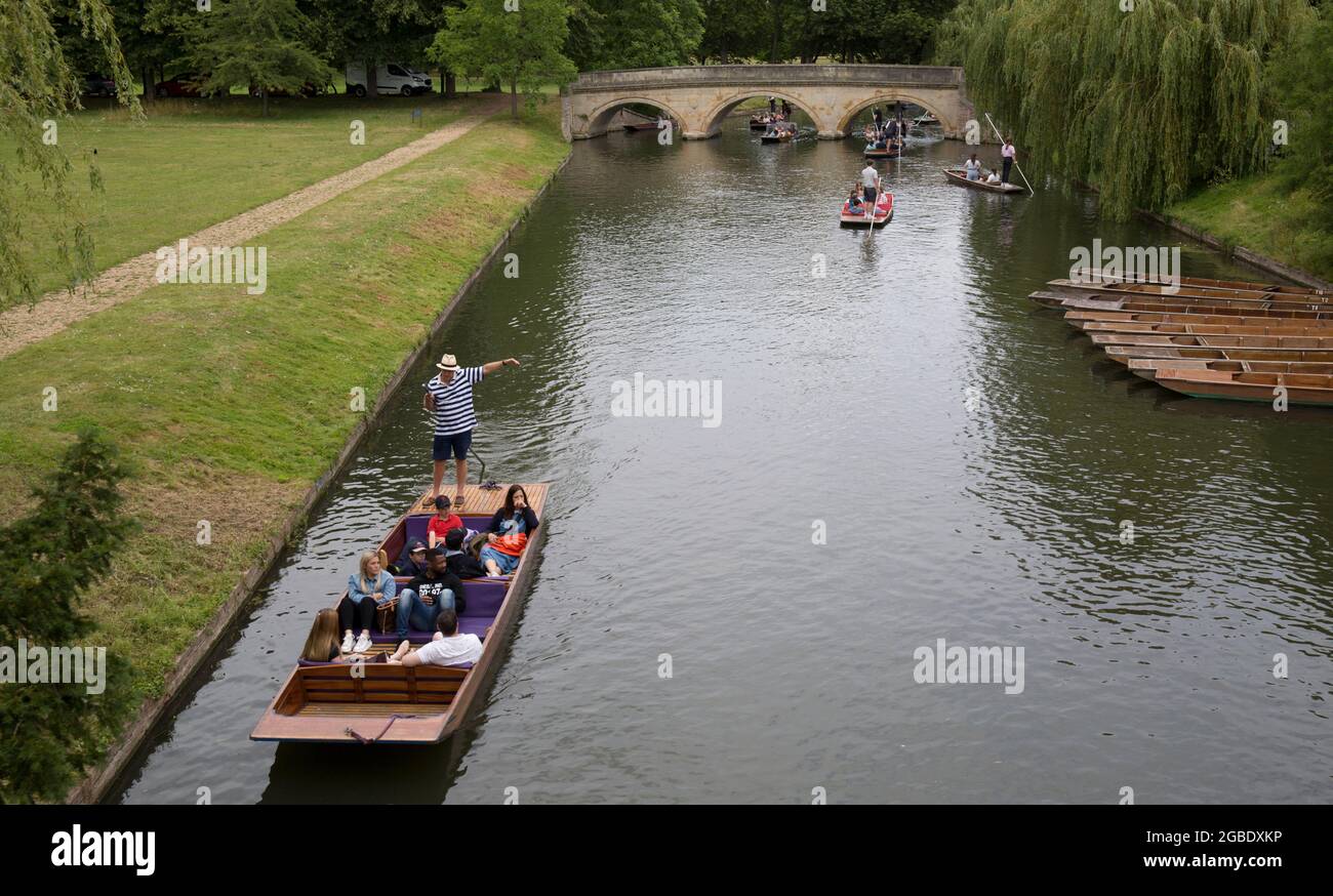 Punts Die Rücken River Cam Cambridge Stockfoto