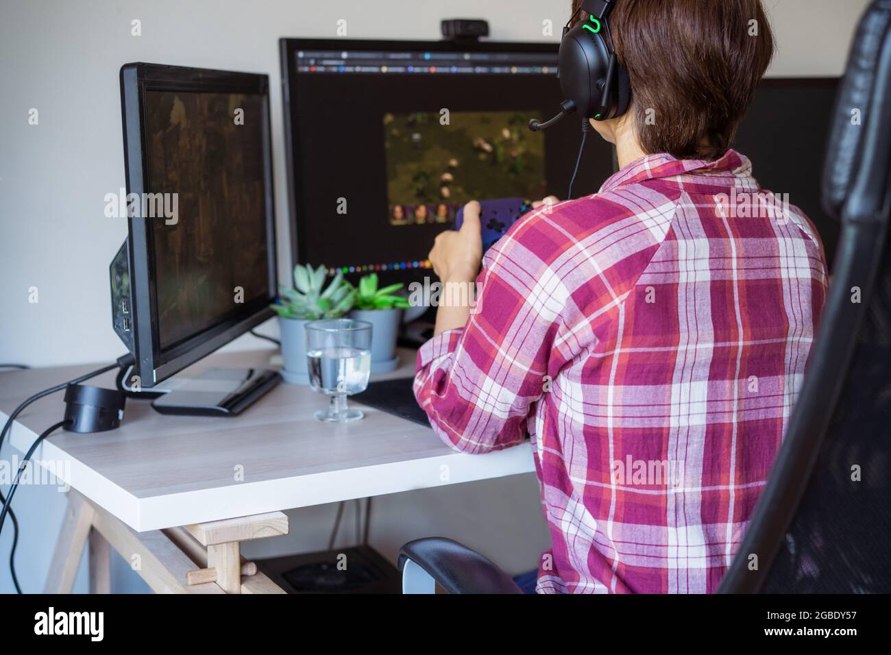 Video games addiction -Fotos und -Bildmaterial in hoher Auflösung – Alamy