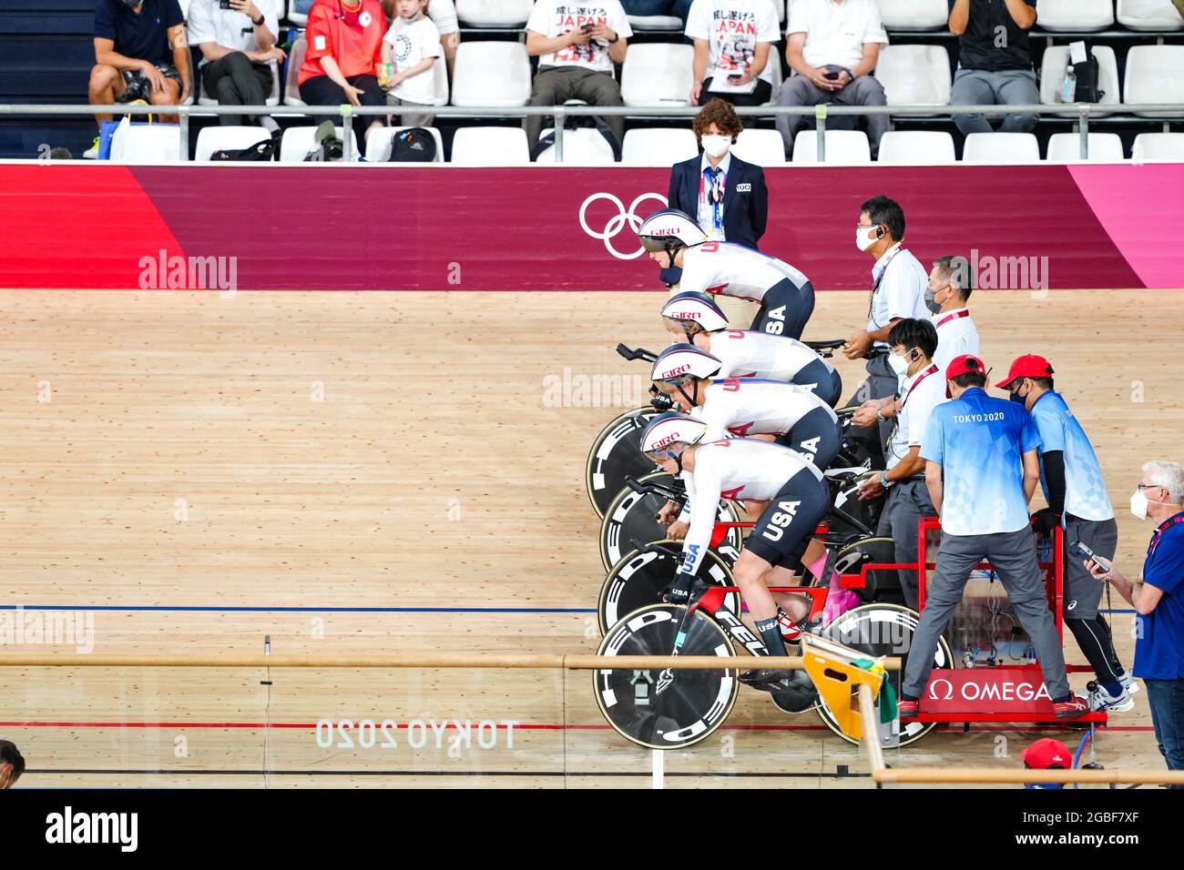 Megan Jastrab (USA), Jennifer Valente (USA), Chloe Dygert (USA), Emma White (USA), AUGUST 3, 2021 - Radfahren: Finale der Mannschaftsverfolgung der Frauen während der Olympischen Spiele 2020 in Tokio auf dem Izu Velodrome in Shizuoka, Japan. (Foto von Shutaro Mochizuki/AFLO) Stockfoto
