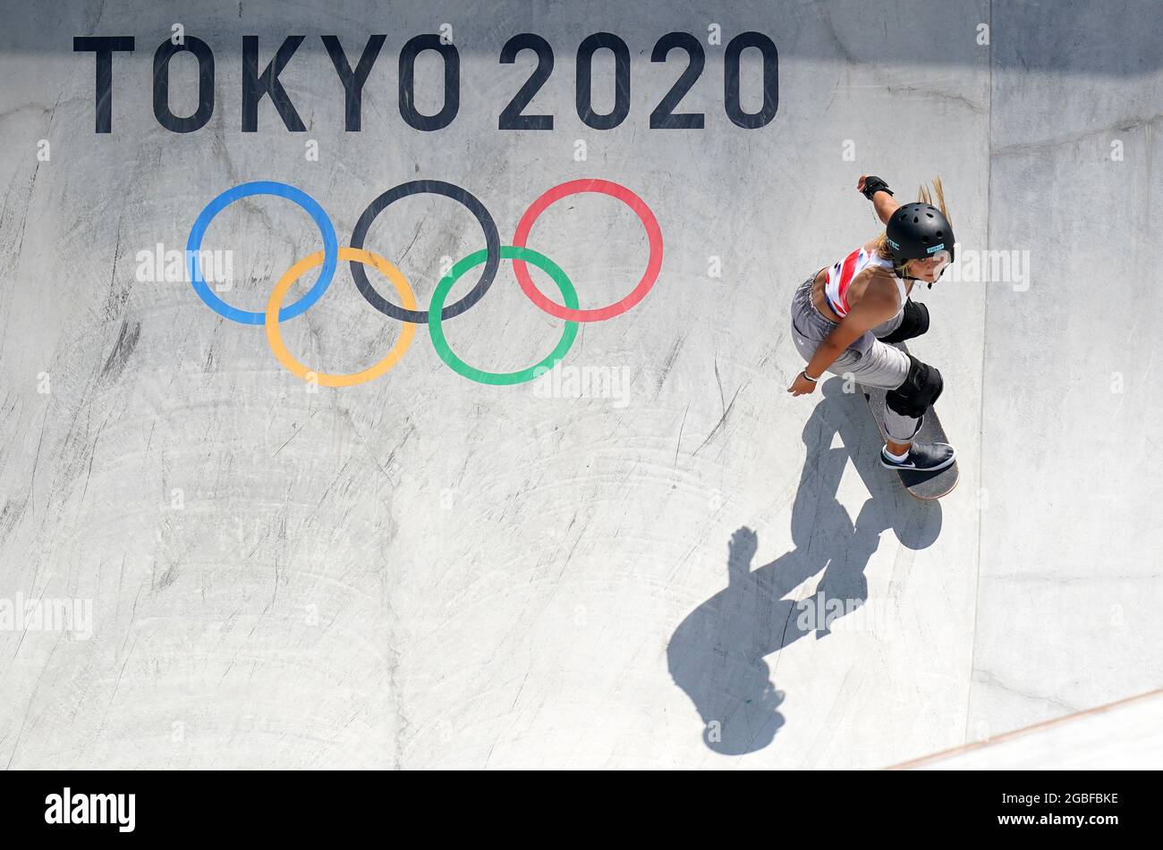 Der britische Sky Brown während des Women's Park führt am zwölften Tag der Olympischen Spiele in Tokio 2020 in Japan die Hitze im Ariake Sports Park Skateboarding durch. Bilddatum: Mittwoch, 4. August 2021. Stockfoto