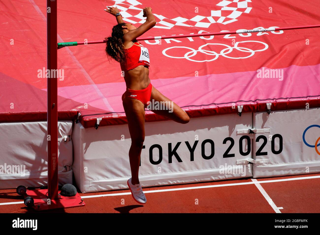 Tokio Japan August 2021 Die Spanische Maria Vicente In Aktion Wahrend Der Qualifikationsrunden Des Frauen Heptathlon Hochsprung Fur Die Olympischen Spiele 2020 Im Olympiastadion In Tokio Japan 04 August 2021 Quelle Alberto