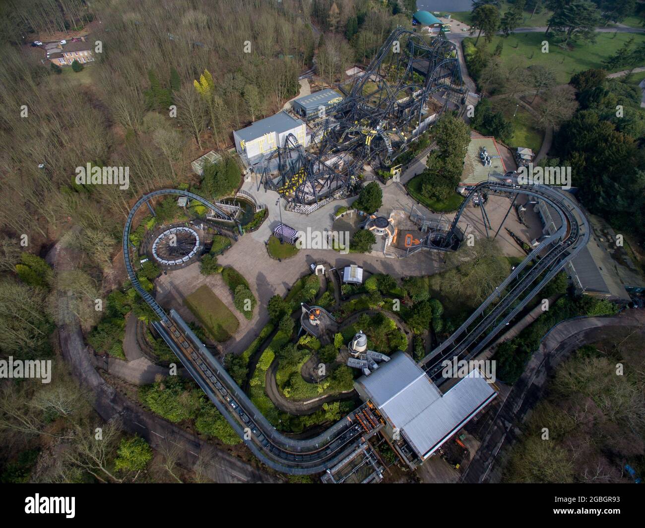 X Sector Inc. Smiler the , Alton Towers Theme Park Staffordshire während der Wintersaison geschlossen Drone Aerial Stockfoto