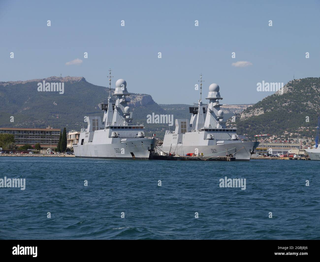 Französische Militärkräfte im Hafen von Toulon, Südfrankreich Stockfoto