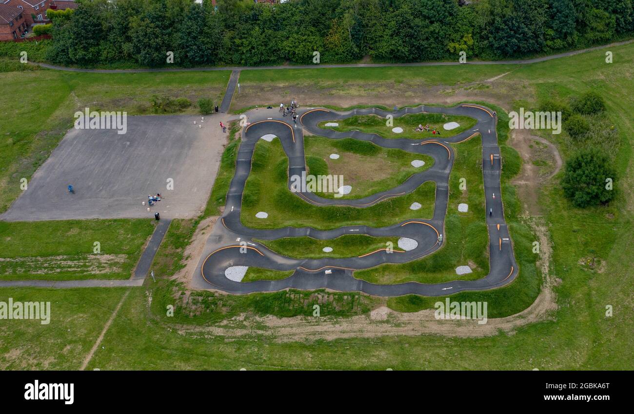 Stoke on Trent Kontroverse BMX-Pumptrack Aeerial Drone View, Kidsgrove Stockfoto