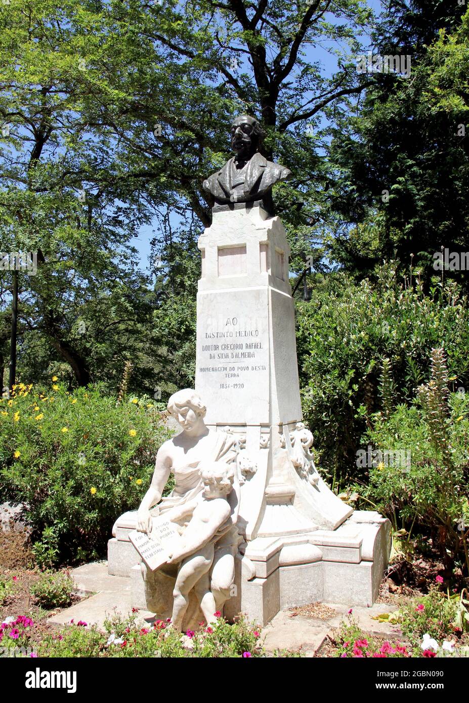 Denkmal des Arztes Gregorio Rafael da Silva d'Almeida, 1853-1920, Sintra, Portugal Stockfoto