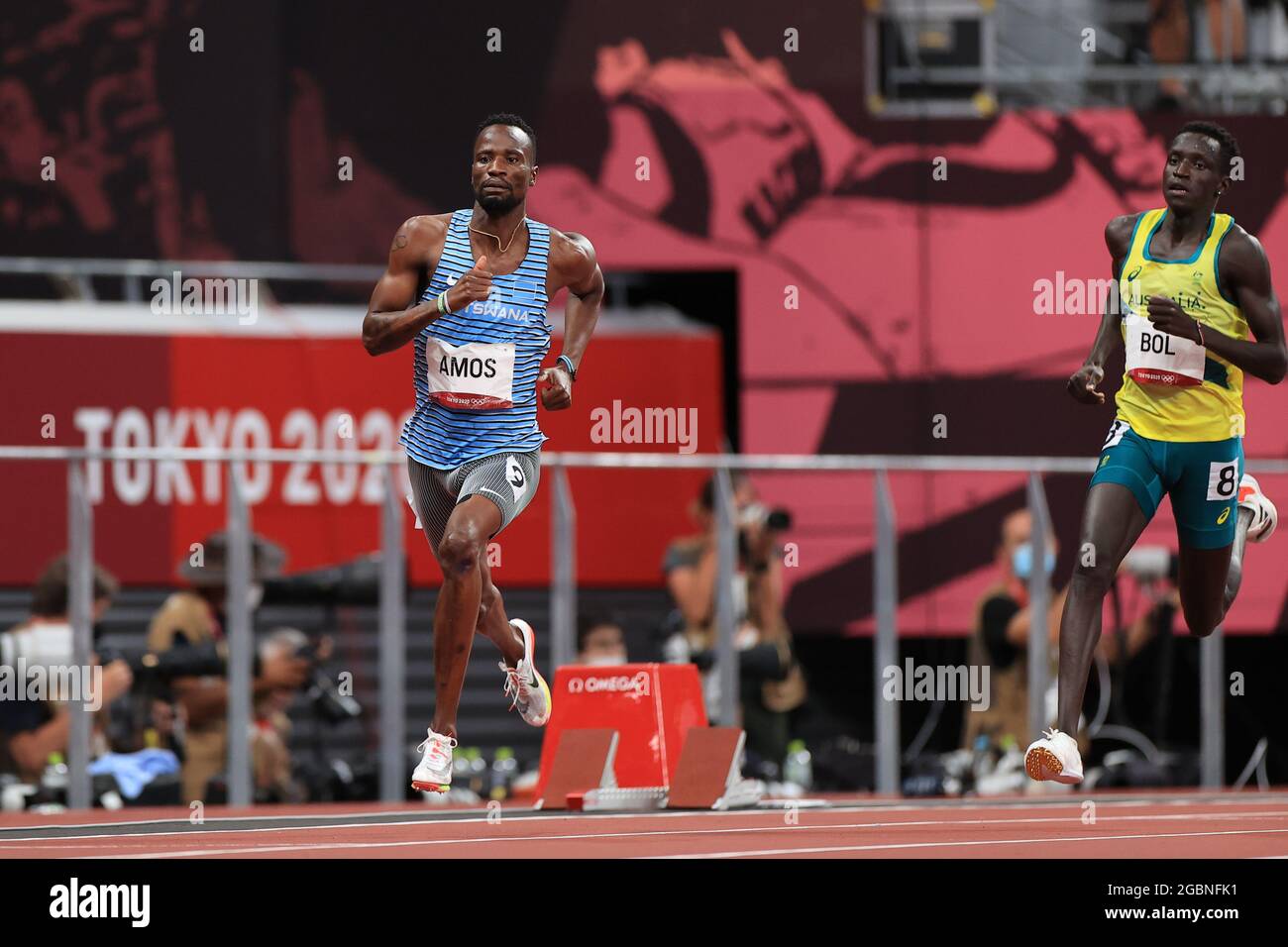 Tokio, Japan. August 2021. AMOS Nijel (BOT) Leichtathletik : 800-m-Finale der Männer während der Olympischen Spiele in Tokio 2020 im Nationalstadion in Tokio, Japan . Quelle: AFLO SPORT/Alamy Live News Stockfoto