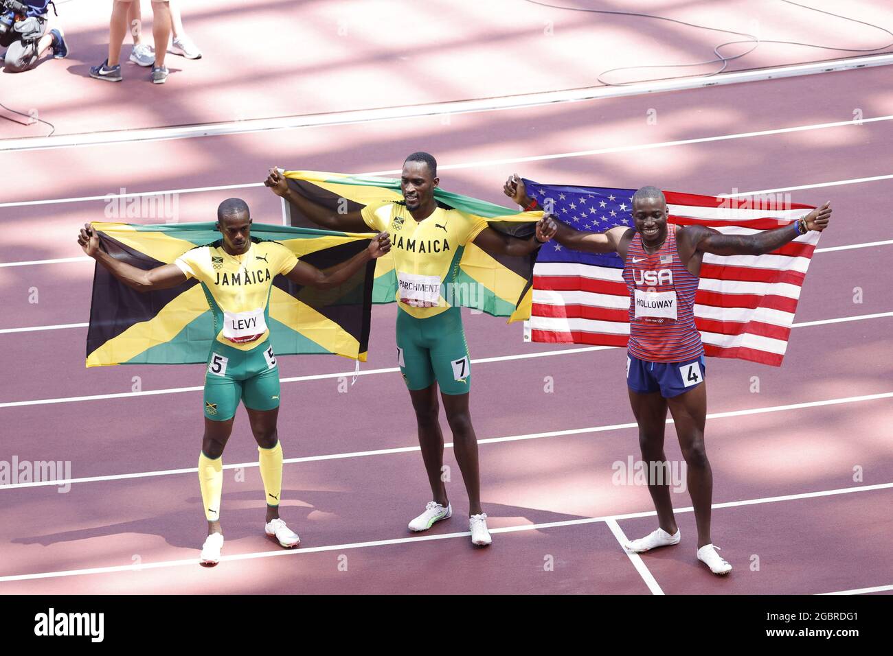 Ronald LEVY (JAM) 3. Bronzemedaille, Hansle PERGAMENT (JAM) Gewinner Goldmedaille, Grant HOLLOWAY (USA) 2. Silbermedaille während der Olympischen Spiele Tokio 2020, Leichtathletik-Finale der Männer 110 mH am 5. August 2021 im Olympiastadion in Tokio, Japan - Foto Yuya Nagase / Foto Kishimoto / DPPI Stockfoto