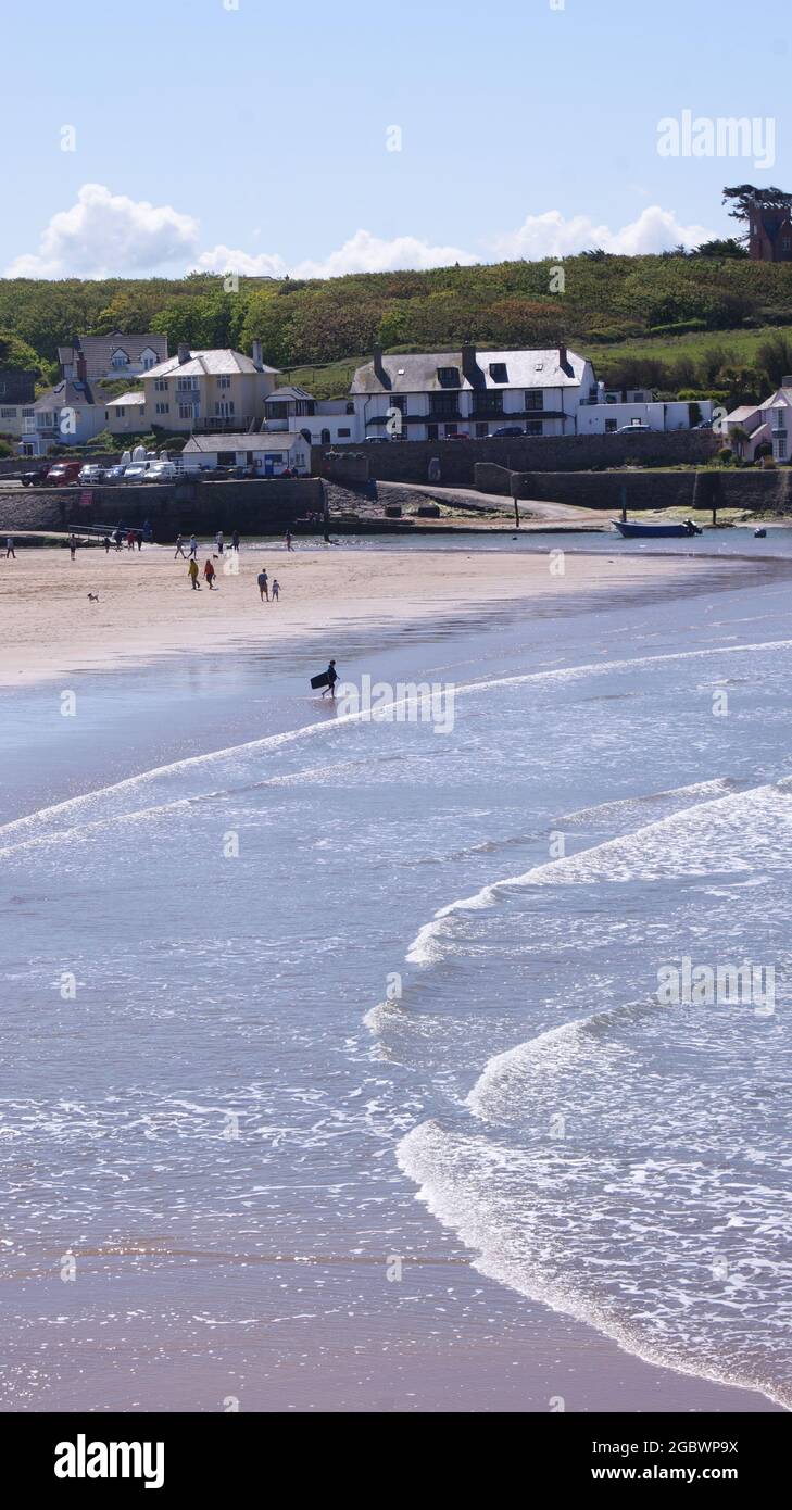 SUMMERLEAZE STRAND IN CORNWALL UK AN EINEM SONNIGEN TAG Stockfoto