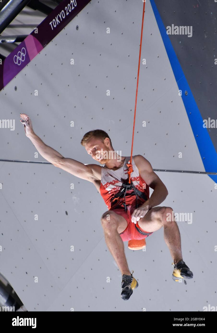 Tokio, Japan. August 2021. Der Österreicher Jakob Schubert feiert am Donnerstag, den 5. August 2021, im Lead Final bei den Olympischen Spielen in Tokio, im Aomi Urban Sports Park in Tokio, Japan. Foto von Keizo Mori/UPI Credit: UPI/Alamy Live News Stockfoto