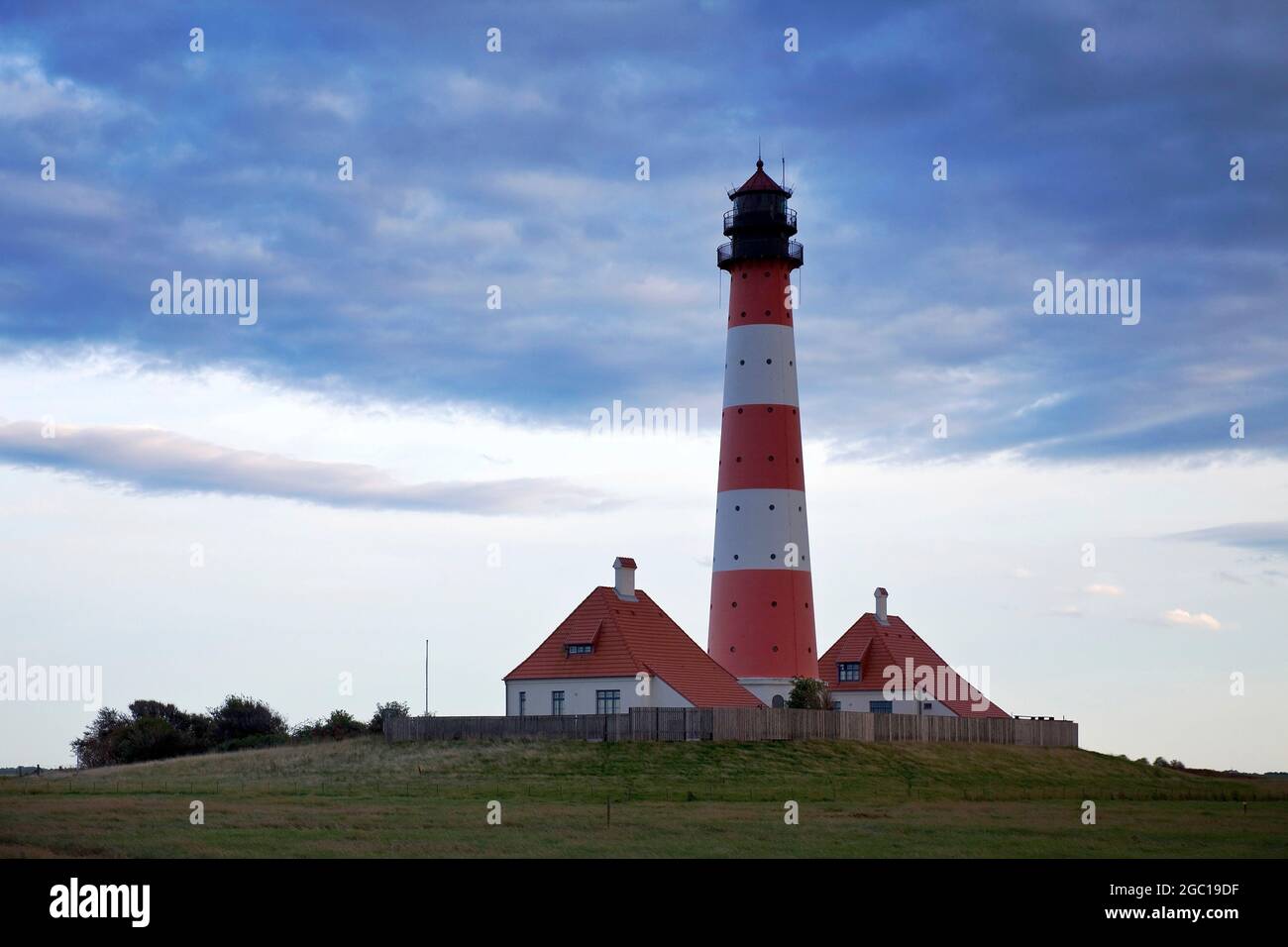 Westerheverund Leuchtturm am Abend, Deutschland, Schleswig-Holstein, Westerhever Stockfoto