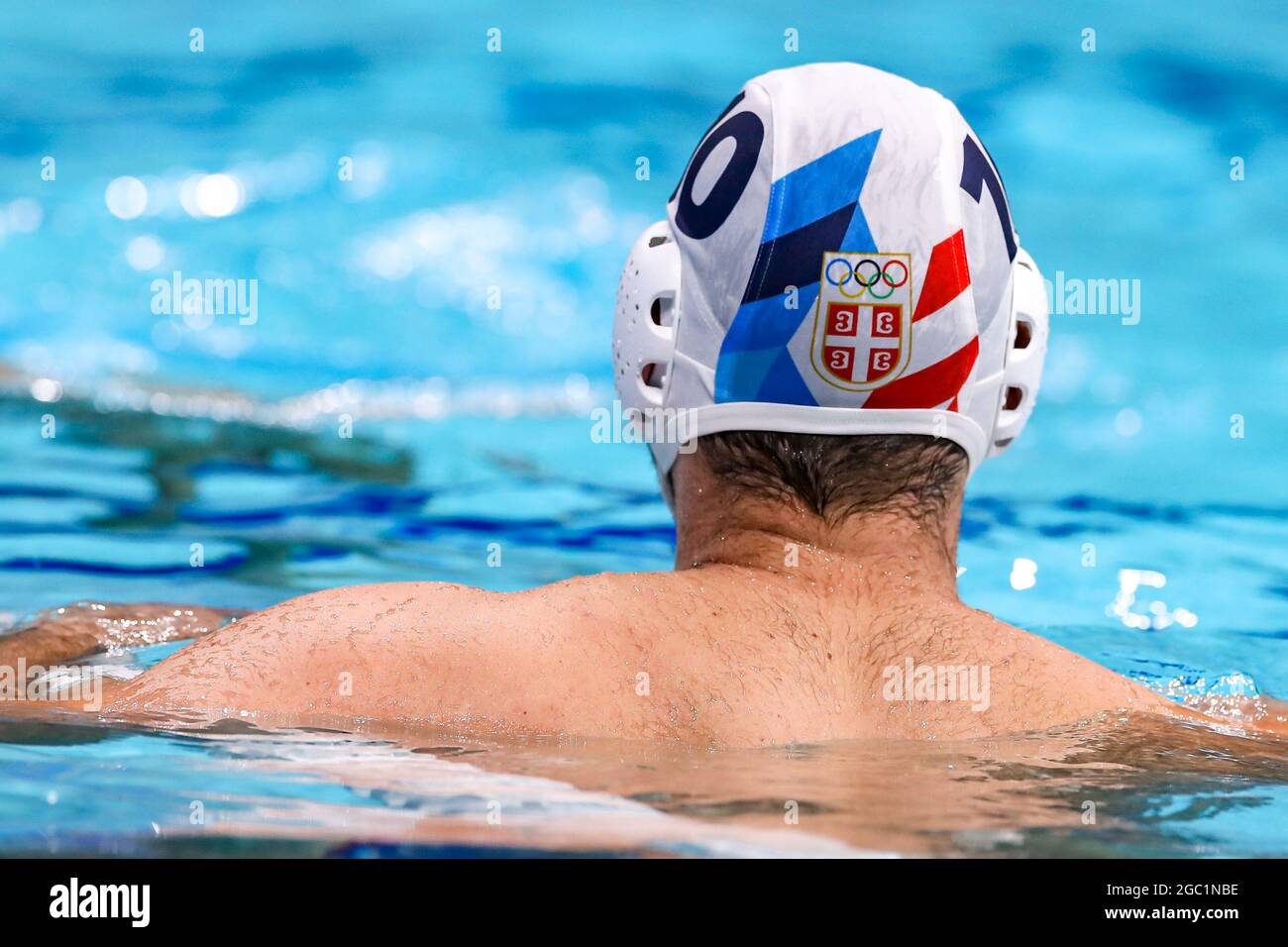 TOKIO, JAPAN - 6. AUGUST: Filip Filipovic aus Serbien während des Halbfinalspiels der Männer beim Olympischen Wasserball-Turnier 2020 in Tokio am 6. August 2021 im Tatsumi Waterpolo Center in Tokio, Japan (Foto: Marcel ter Bals/Orange Picles) Stockfoto