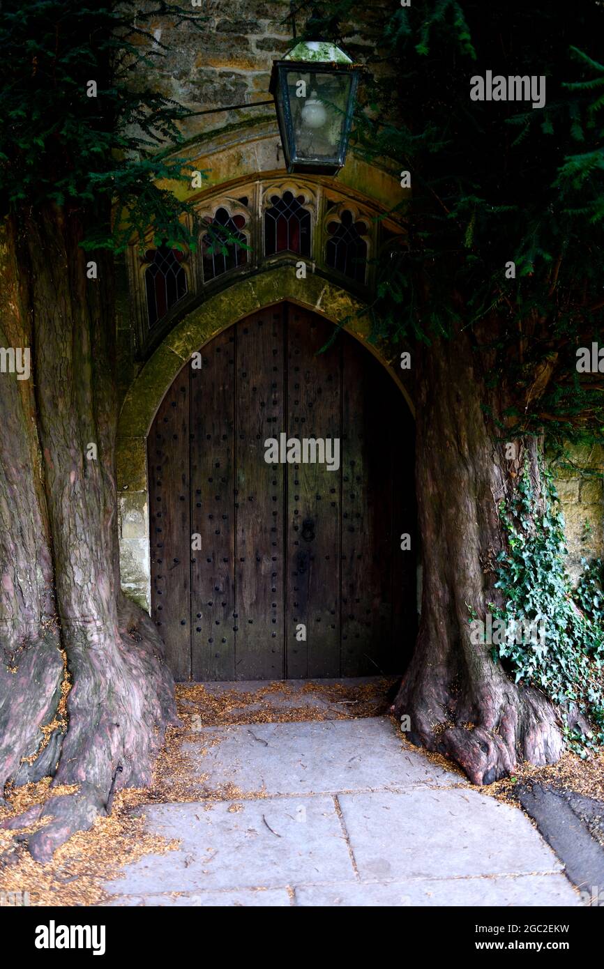 Tolkiens Door St Edwards Church Stow on the Wold Gloucestershire England großbritannien Stockfoto