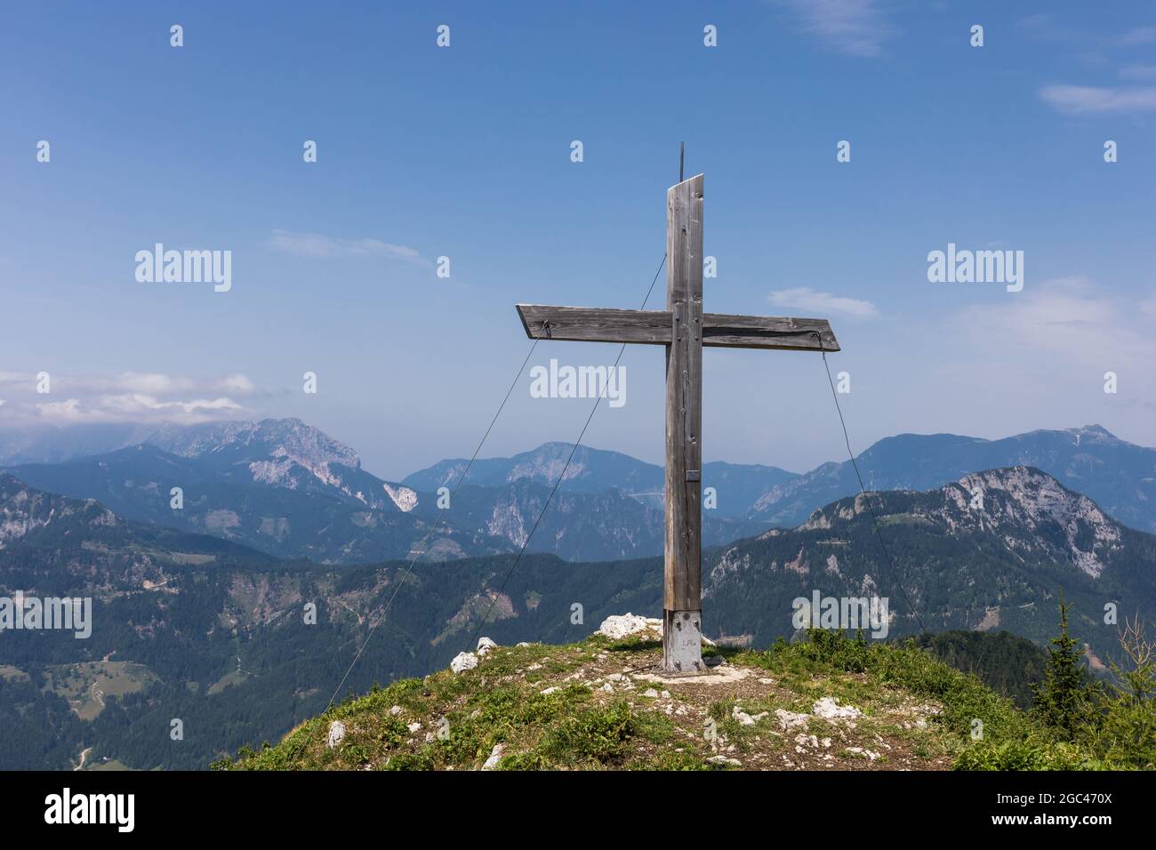 Gipfelkreuz am Goli vrh bei Jezersko, Kamnik Savinja Alpen, Slowenien Stockfoto