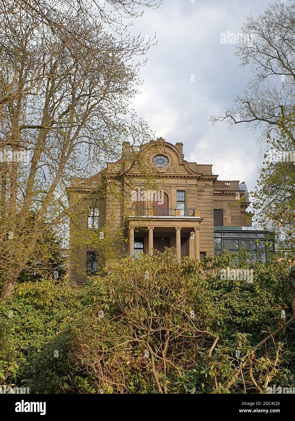 Blick auf die Villa Josef Thyssen im Thyssen Park in Mülheim Stockfoto