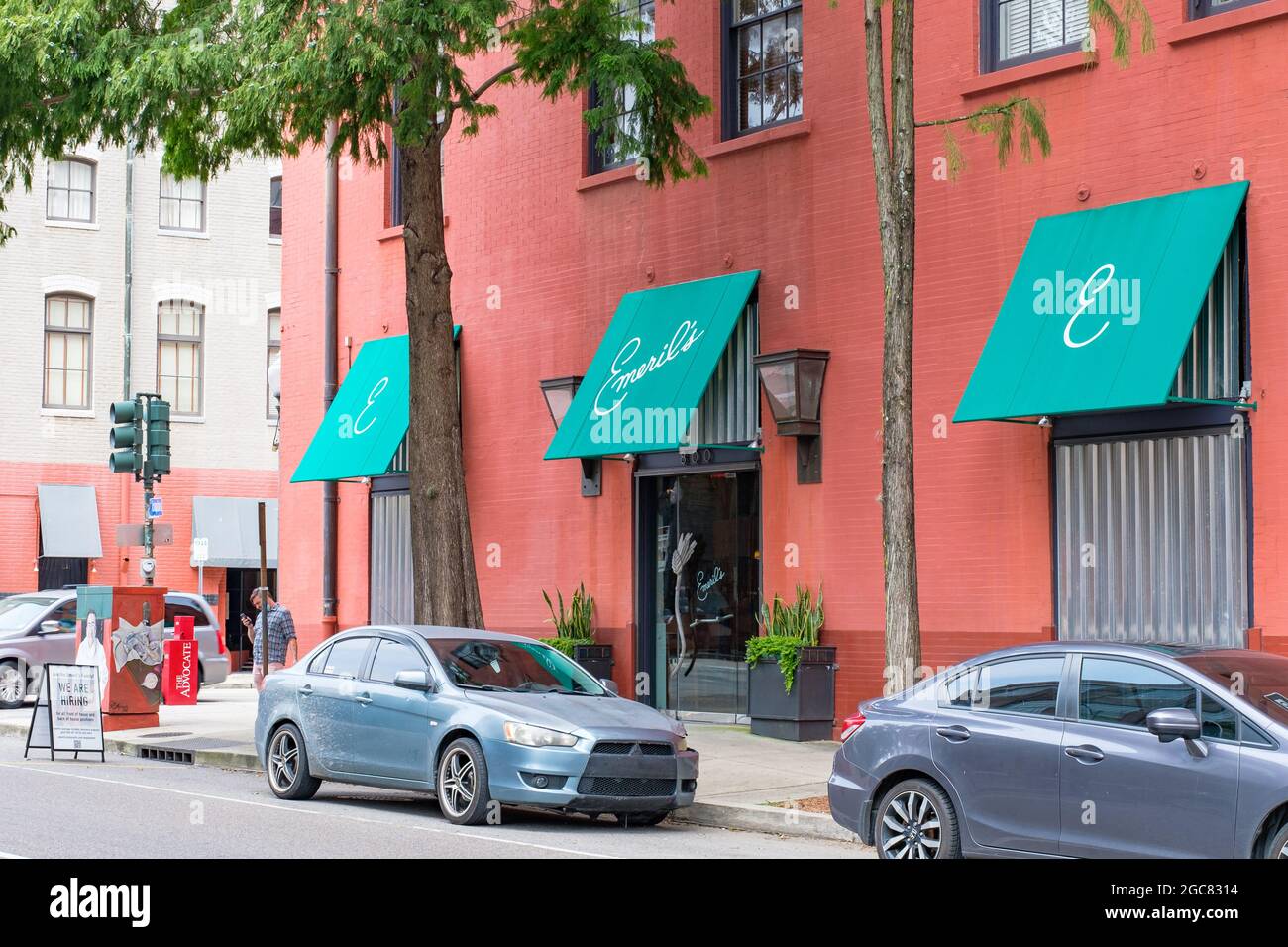 NEW ORLEANS, LA, USA - 30. JULI 2021: Emeril's Restaurant im Warehouse District Stockfoto