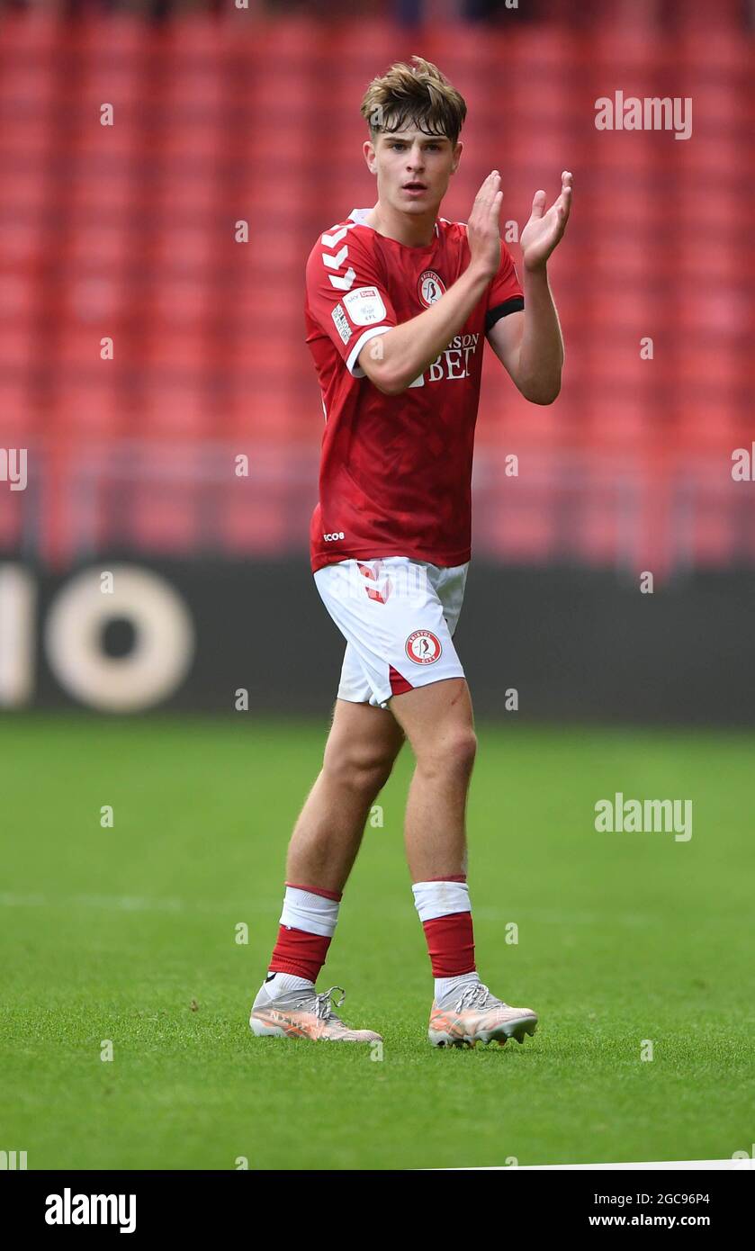 Alex Scott von Bristol City während des Sky Bet Championship-Spiels am  Ashton Gate in Bristol. Bilddatum: Samstag, 7. August 2021 Stockfotografie  - Alamy