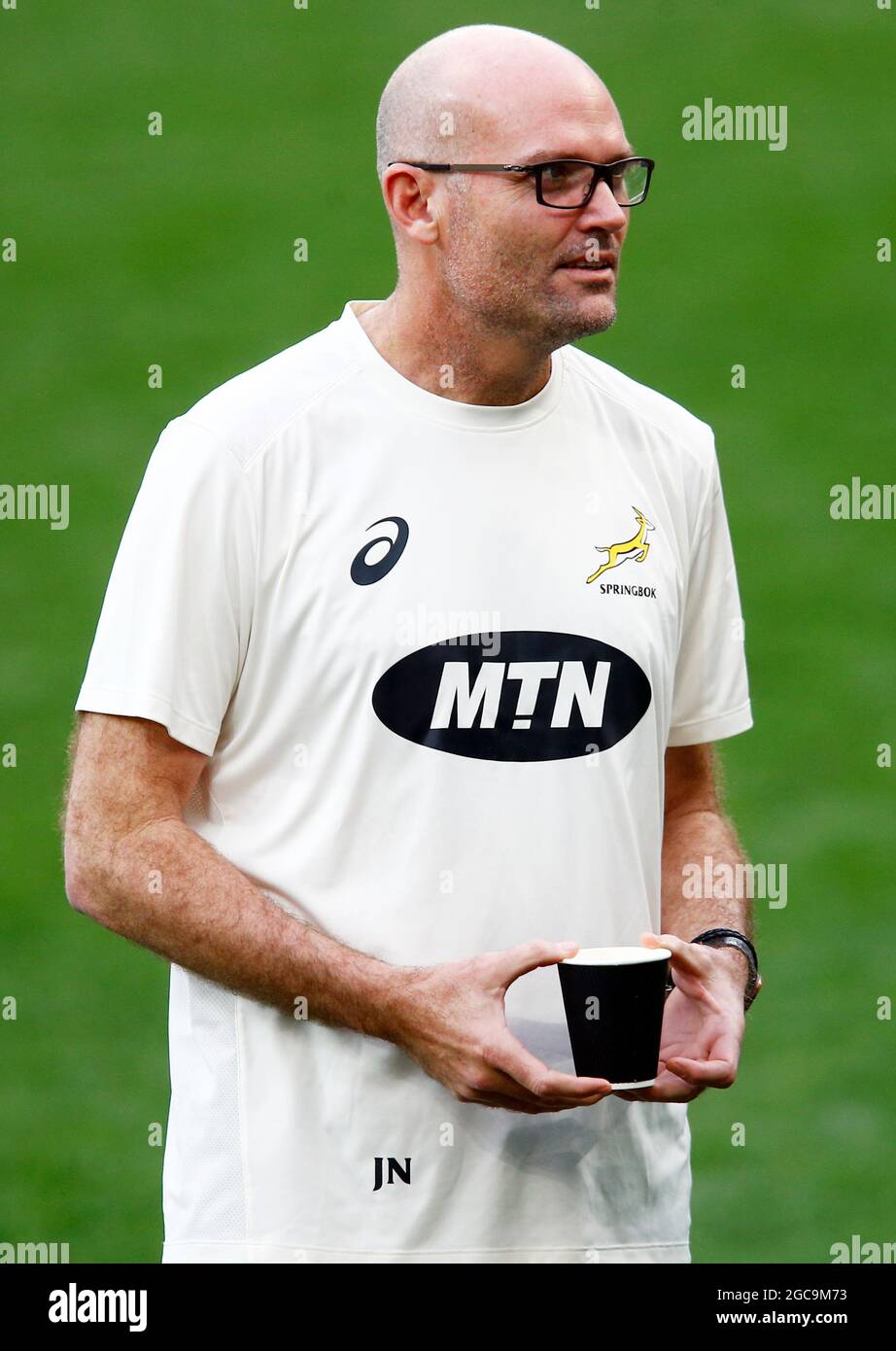 Der Südafrikaner Jacques Nienaber (Cheftrainer) während der Castle Lager Lions Series, drittes Testspiel im Cape Town Stadium, Kapstadt, Südafrika. Bilddatum: Samstag, 8. August 2021. Stockfoto