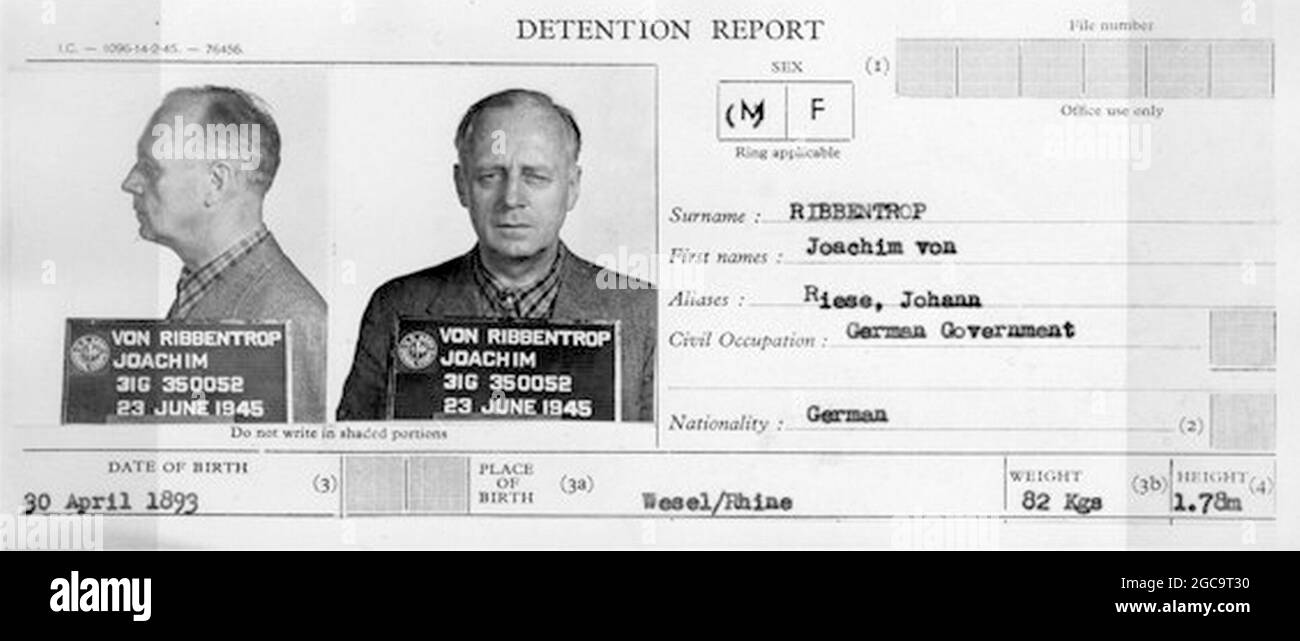 Joachim Ribbentrop, der Haftausweis als Gefangener für die Nürnberger Kriegsverbrecherprozesse Stockfoto