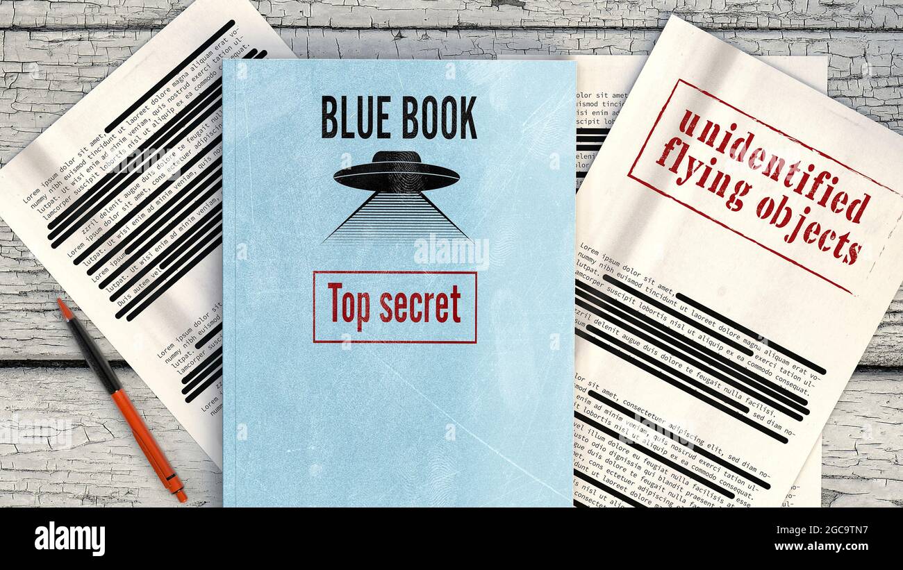 Project Blue Book war der Codename für die systematische Untersuchung von UFO durch die United States Air Force. Freigegebene Dokumente und streng geheime Dateien Stockfoto