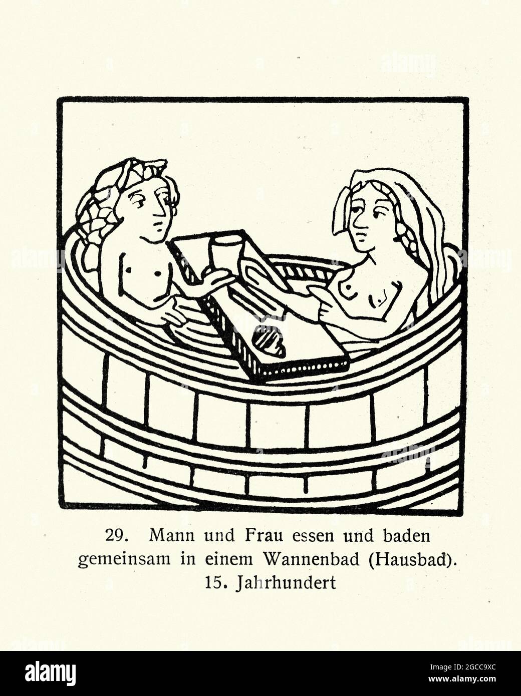 Vintage Illustration eine Frau und eine Frau essen und baden zusammen in einem Bad (Hausbad). 15. Jahrhundert Stockfoto