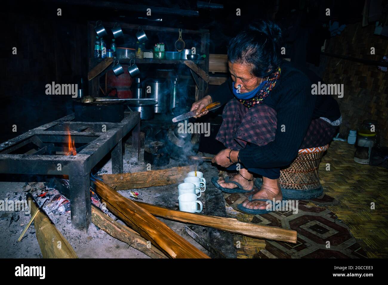 Apatani lebensstandard Fotos und Bildmaterial in hoher Auflösung Alamy