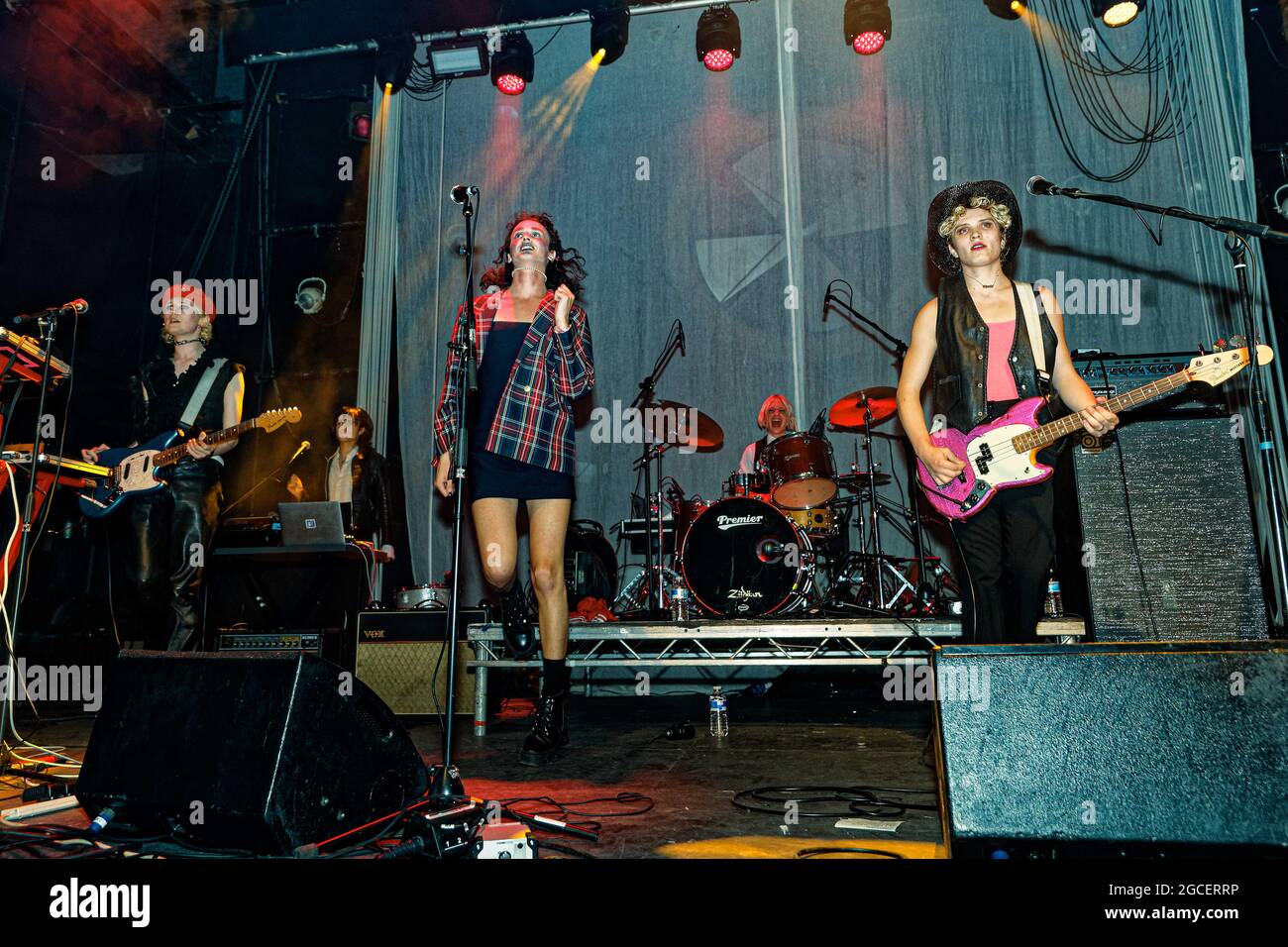 7. August 2021: Glasgows Walt Disco präsentiert sich in der Invisible Wind Factory, Liverpool im Rahmen DES FEST EVOL (Bildquelle: © Andy von Pip/ZUMA Press Wire) Stockfoto